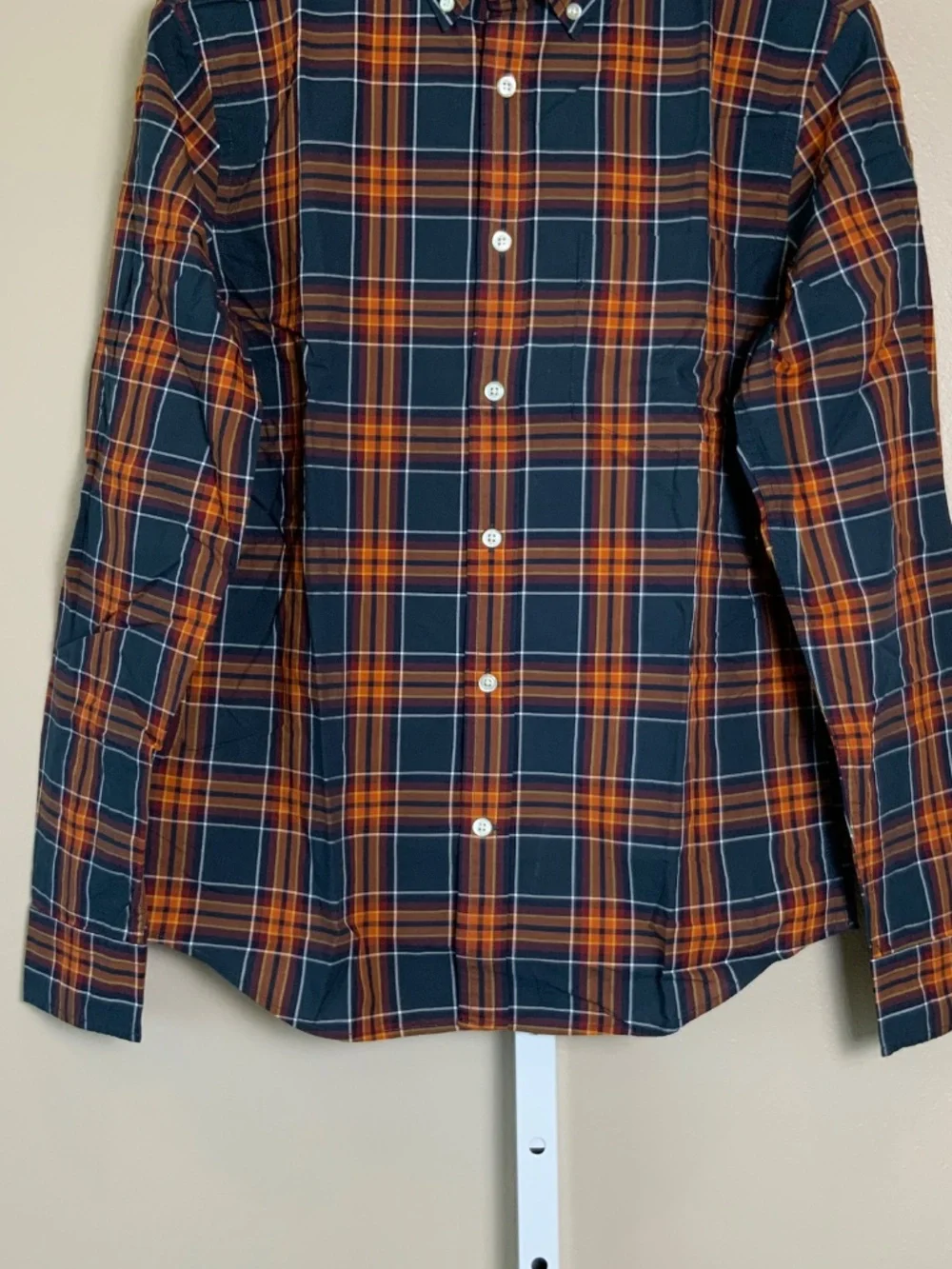 Banana Republic Untucked Slim Fit Plaid Button Down Oxford Shirt